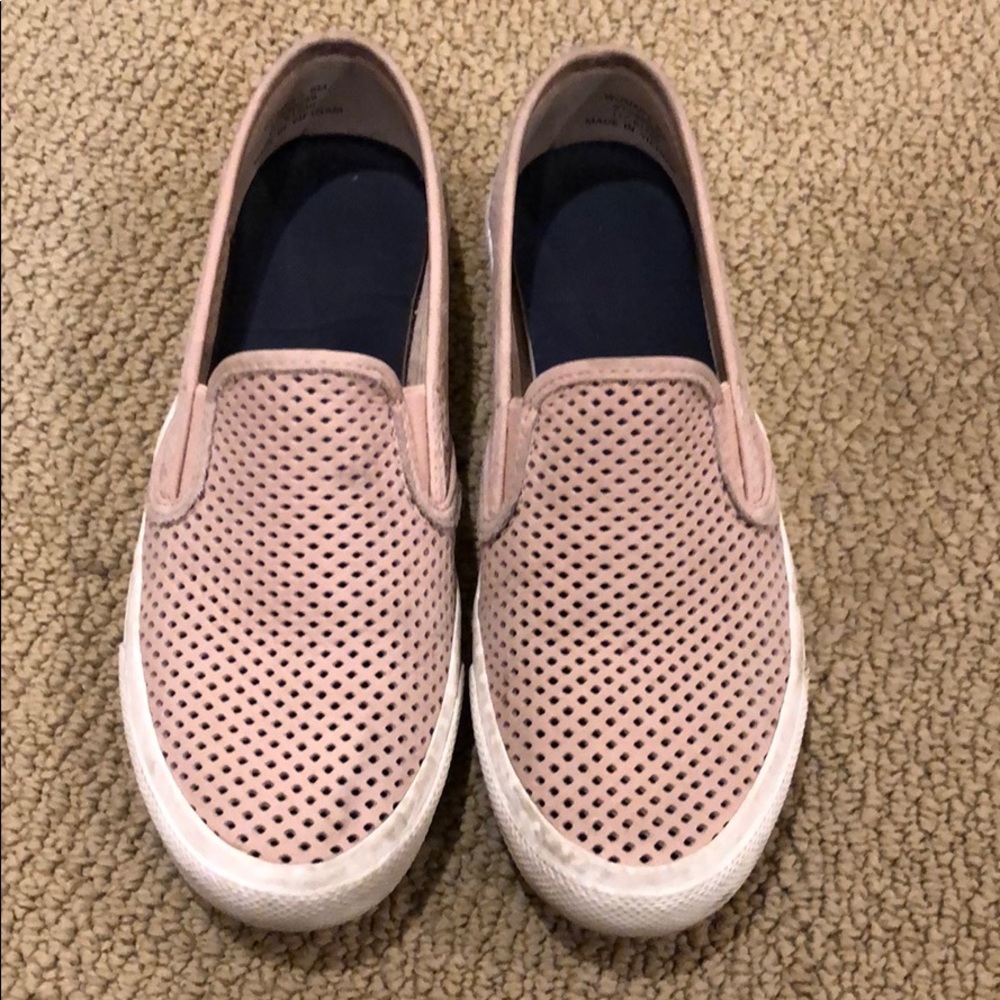 Sperry pink slip on sneakers with cushion sole